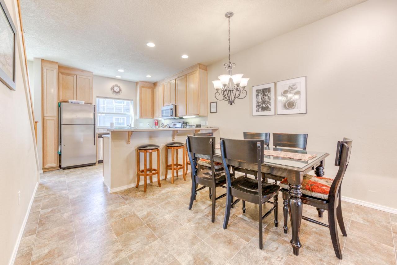 דירות גוברנמנט קאמפ The Chefs Chalet At Collins Lake מראה חיצוני תמונה