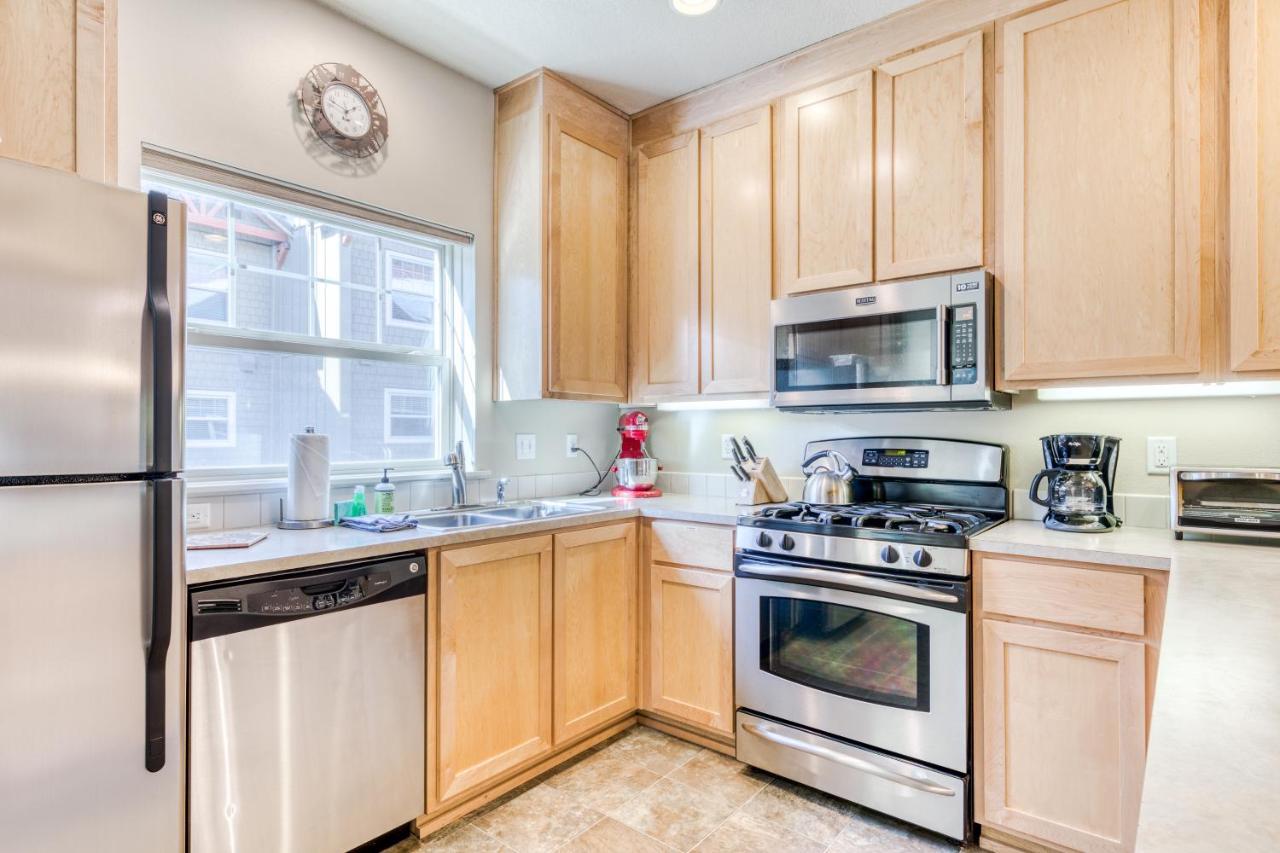 דירות גוברנמנט קאמפ The Chefs Chalet At Collins Lake מראה חיצוני תמונה