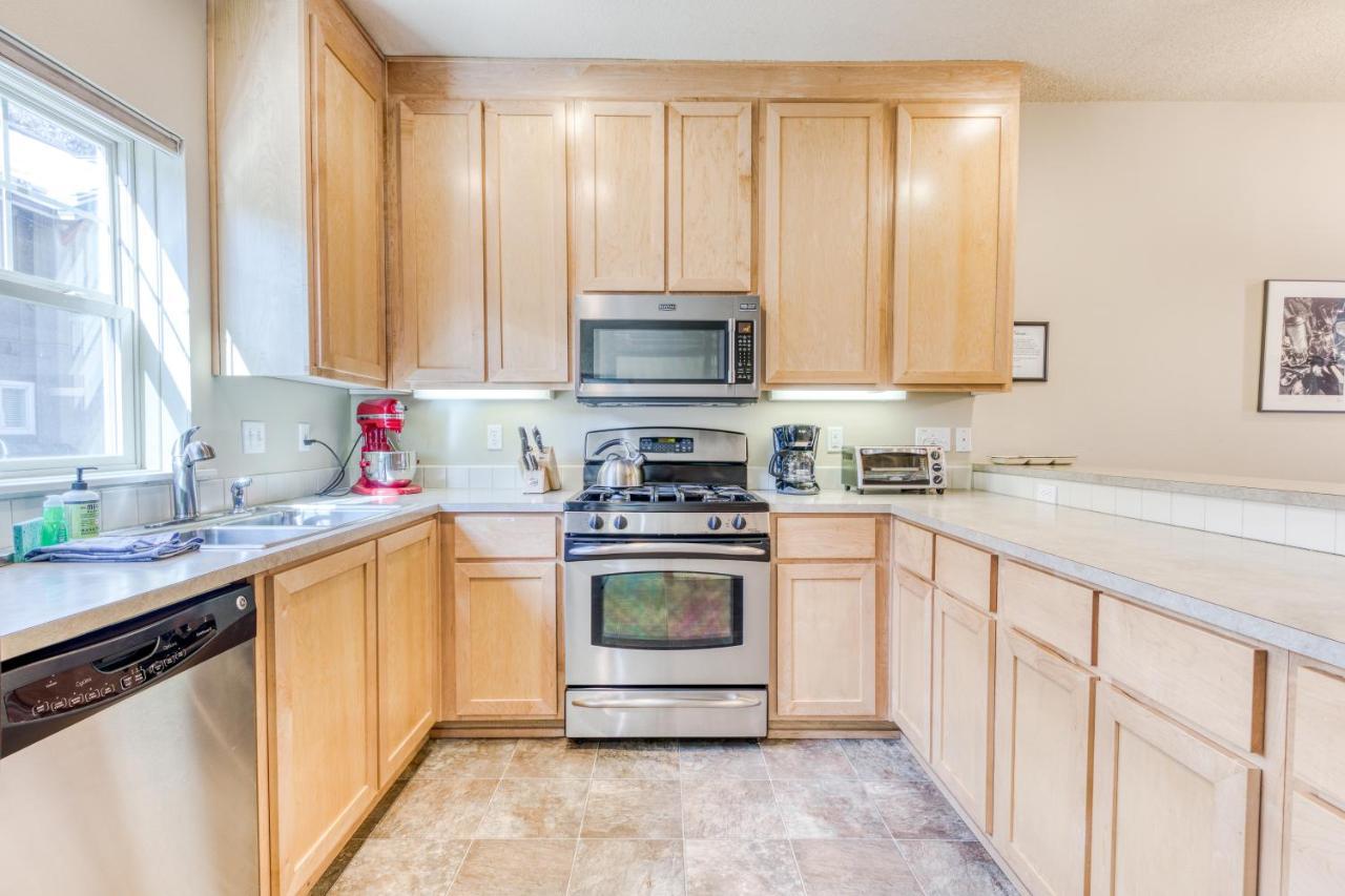 דירות גוברנמנט קאמפ The Chefs Chalet At Collins Lake מראה חיצוני תמונה